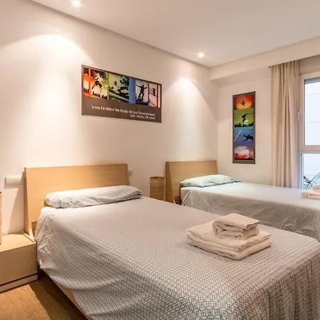 1st Line Exclusive In Heart Of The Golden Mile *