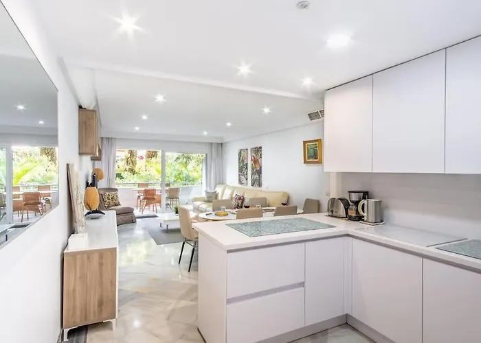 Apartament 1st Line Exclusive In Heart Of The Golden Mile *