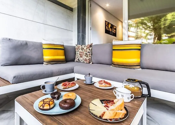 Apartament 1st Line Exclusive In Heart Of The Golden Mile Marbella