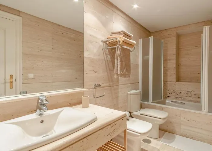 Apartament 1st Line Exclusive In Heart Of The Golden Mile *