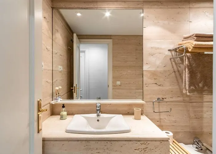 1st Line Exclusive In Heart Of The Golden Mile Marbella