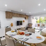 1st Line Exclusive In Heart Of The Golden Mile Marbella