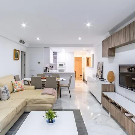 Apartman 1st Line Exclusive In Heart Of The Golden Mile *